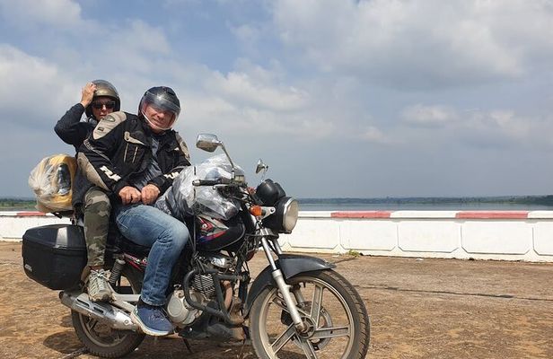 Day Trip Motorbike Tour in Hai Van Pass.