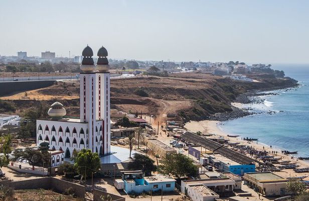 Private Custom Walking Tour with a Local Guide in Dakar