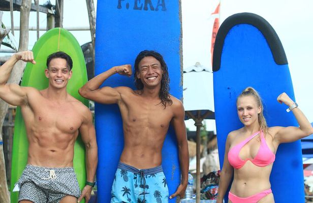 Surfing Lesson in Canggu