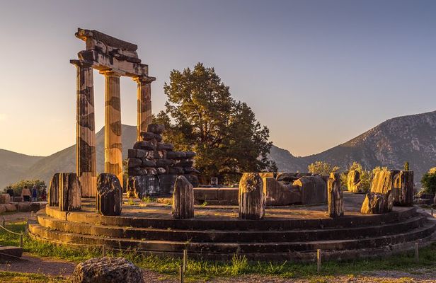 Delphi Private Day Trip