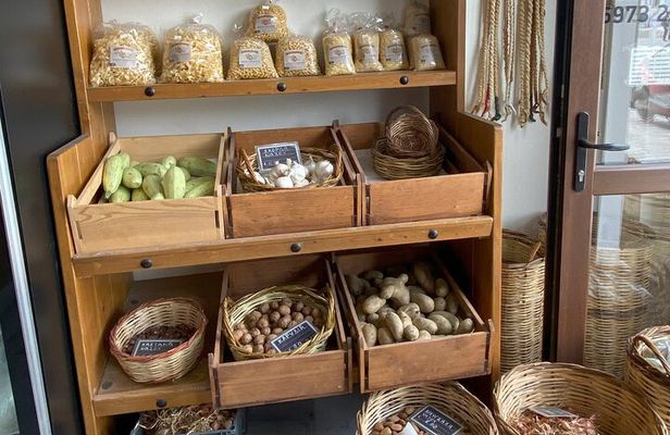 Walking Tour and Cooking Class on Naxos with Local Market Visit
