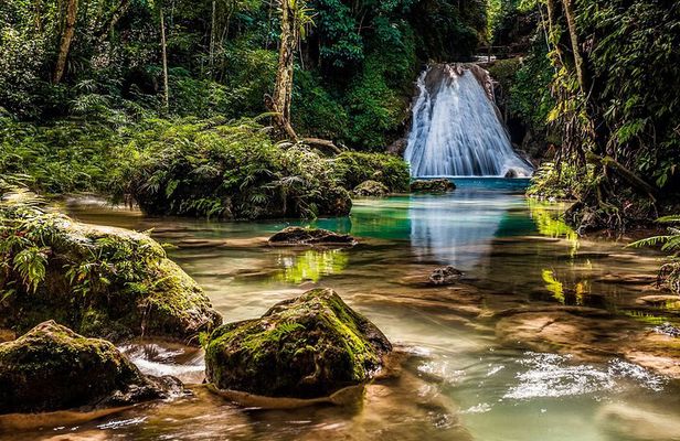 Blue Hole, River Tubing & Lunch Stop from Montego Bay & Falmouth