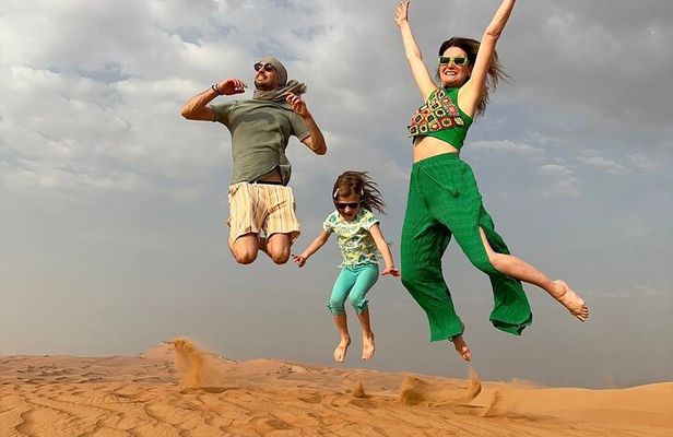 Early Morning Desert Safari With Camel Trekking Experience