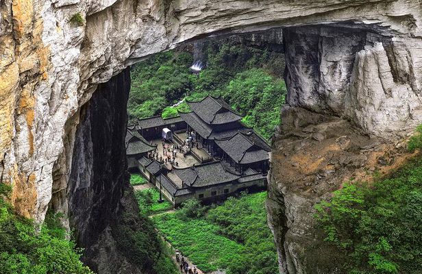 Chongqing Wulong Exploration Private Day Tour With the Lunch