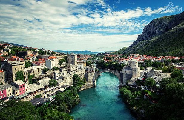 Bosnia Explorer Tour: Highlights of Mostar & Tito's Bunker