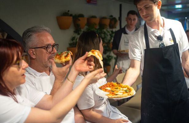 Pizza, Gelato & Fun – a Tasty Cooking Class in Rome City Center