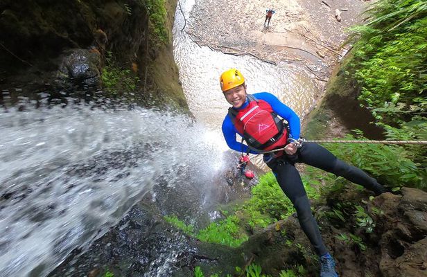 Fun Canyoning in Gitgit Canyon