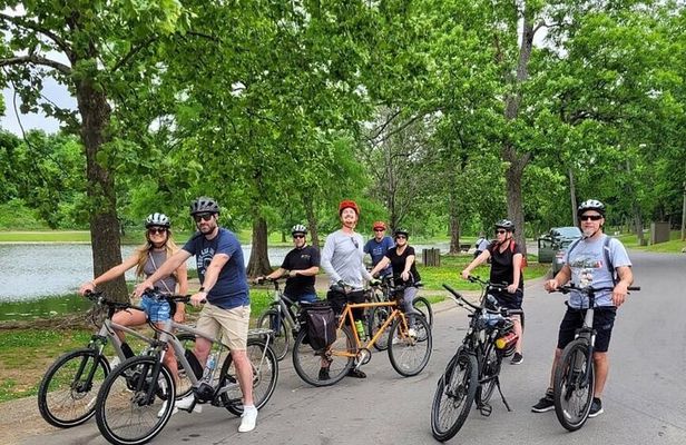 Nashville's Hidden Gems E-bike Tour