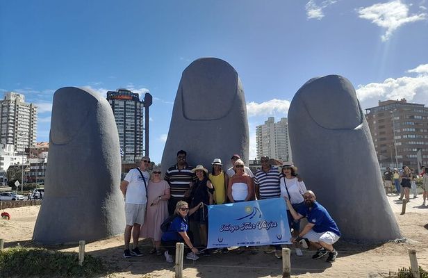 Private tour from Montevideo to Punta del Este with TANGO TOUR