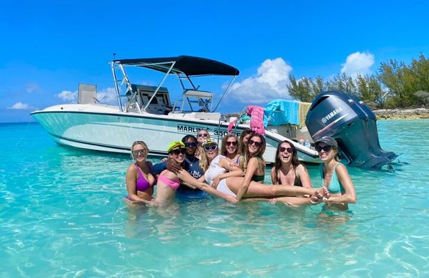 Private 4-Hour Rose Island charter Snorkeling Turtles & Beaching