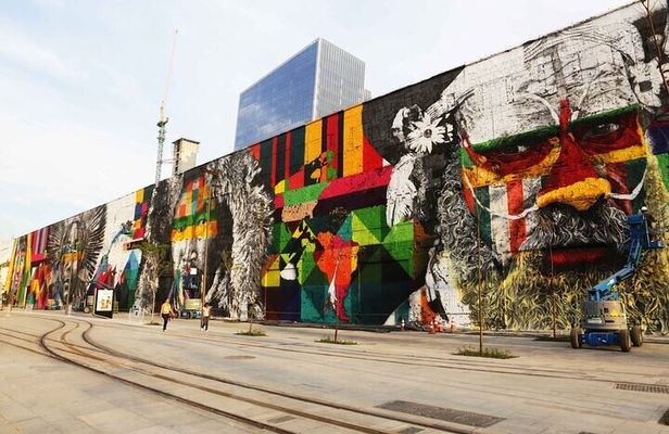 Rio's Downtown Walking Tour: Unveiling Rich History and Landmarks