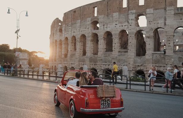 Vintage Fiat 500 Cabriolet: Rome's Highlight Semi Private Tour