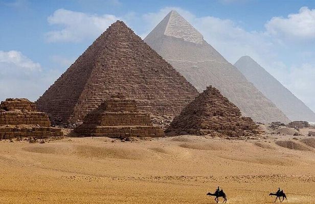 Full Day Tour to Cairo from Sharm El Sheikh By Bus all including 