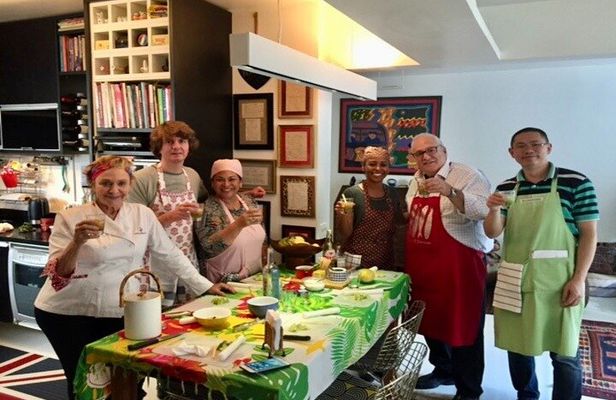 Authentic Brazilian Cooking Experience in SP: Feijoada & Moqueca