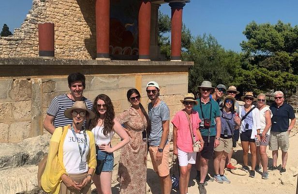 Knossos palace (tour Guide+Transfer+Ticket)