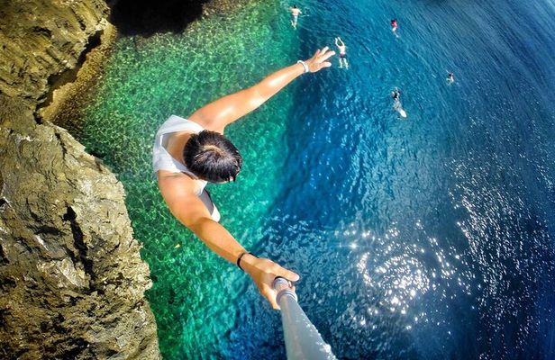 Boracay Cliff Jumping & Snorkeling Experience (Private)