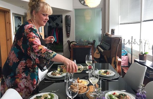 Icelandic Cooking Class in Downtown Reykjavik with Musical Hosts