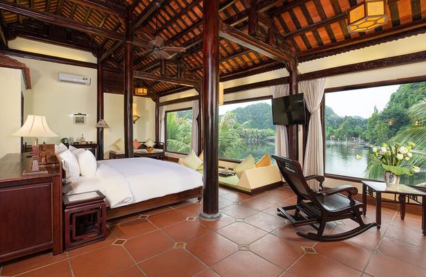 2 Days 1 Night Luxury Ninh Binh Private Tour from Hanoi