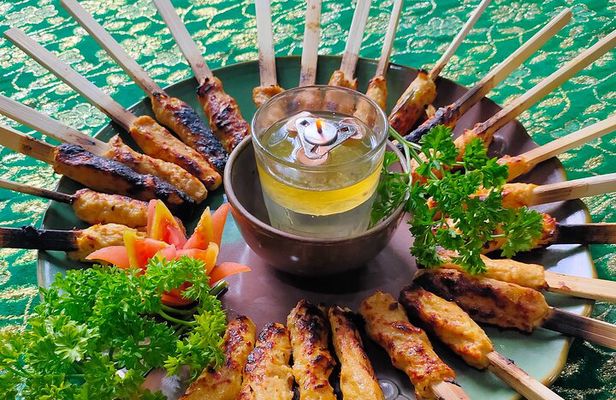 Paon Bali Cooking Class and Batuan Temple Tour