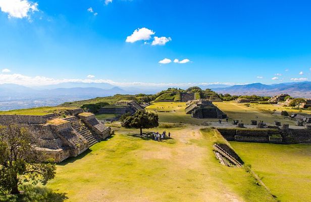 Monte Alban, Teotitlan and Mezcal Tour