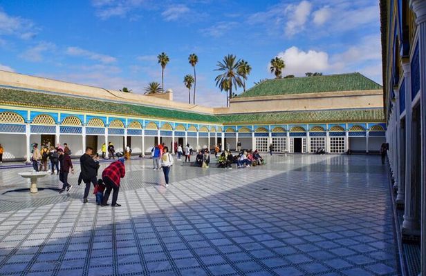 Half Day Marrakech Old Medina & Souk Discovery with a local Guide
