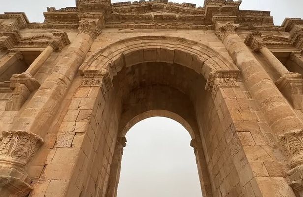 2-Day Private Jordan Adventure – Enthusiast’s Tour