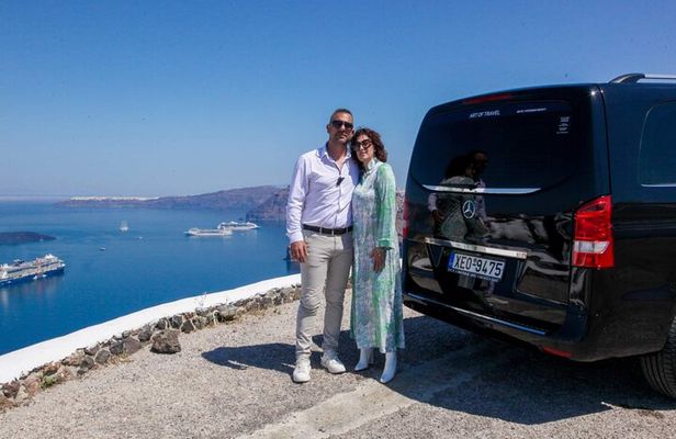 4h private tour of Santorini's sights