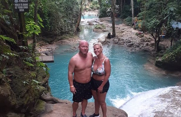 Private Transfer to Dunns River Blue Hole Tubing from Montego Bay