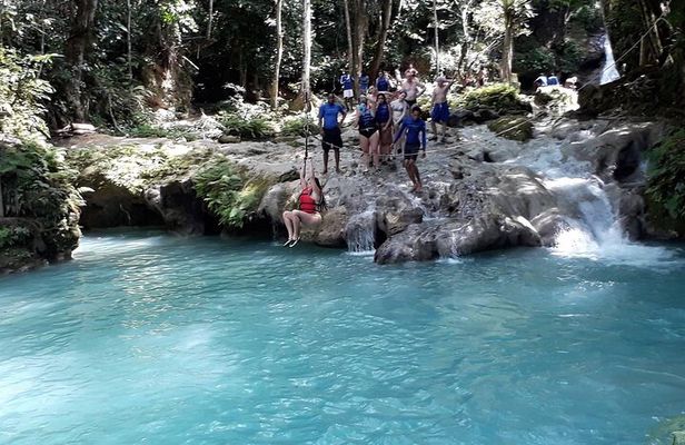 Private Blue Hole and River Tubing from Ocho Rios