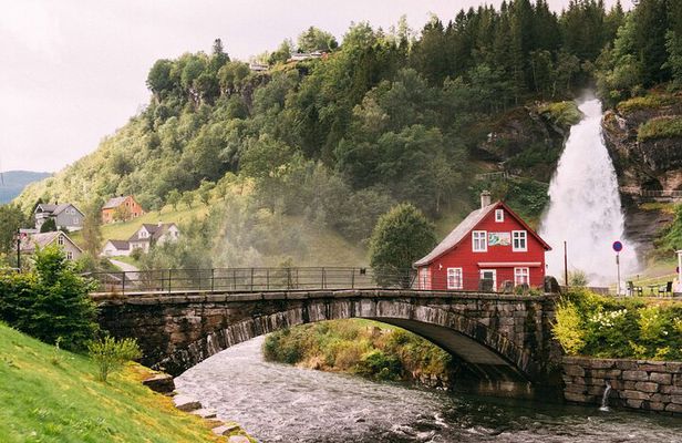 Bergen Private Tour – Your Day, Our Expertise
