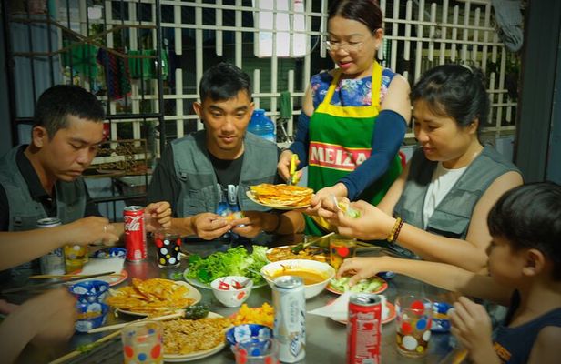 Hoi An Vespa Food Tour: Authentic & Exotic Food Culture