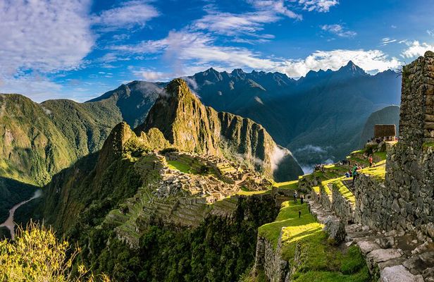 Excursion to the Sacred Valley and Machu Picchu by Panoramic Train