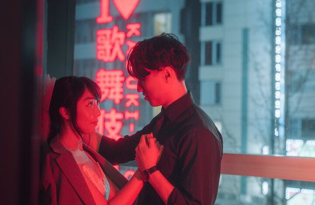 Tokyo Private Cinematic Photoshoot with Pro Photographer