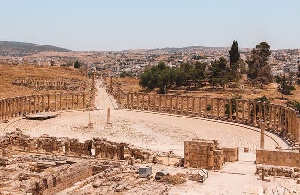 Full day Tour Jerash، Ajloun and Um Qais from Amman