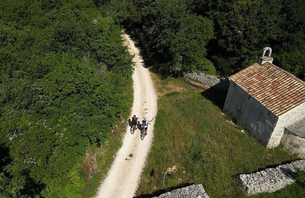 E-Bike swim & fortress tour Vodnjan