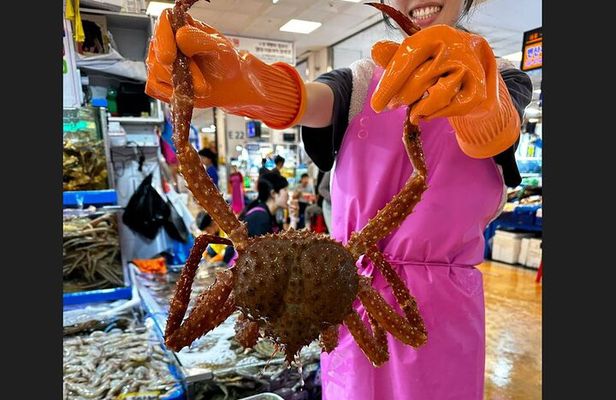 Korean Market Adventure with Chef Yie - Noryangjin Fish market