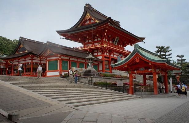 Kyoto & Nara Day Tour: Golden Pavilion, Fushimi Inari & Deer Park