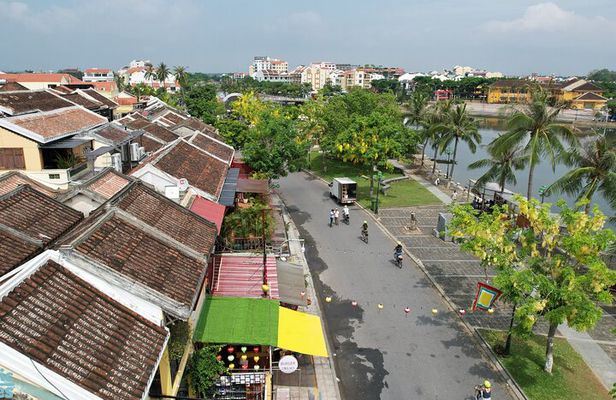 Hoi An Makers Tour by E-Bike