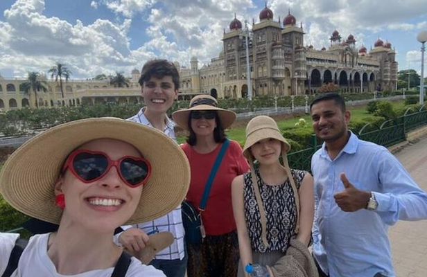 Full Day Private tour of Mysore from Bangalore with pick up and drop-off