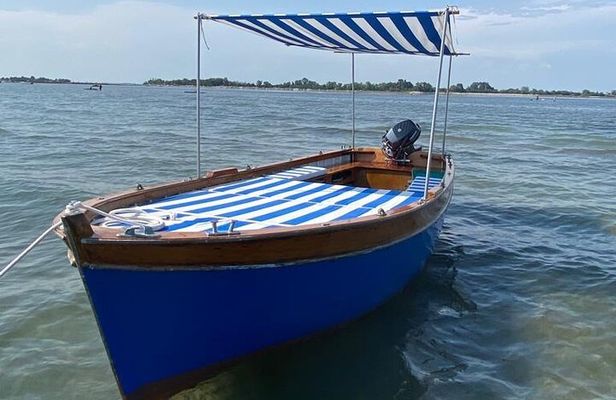 Private boat tour to the islands of Venice