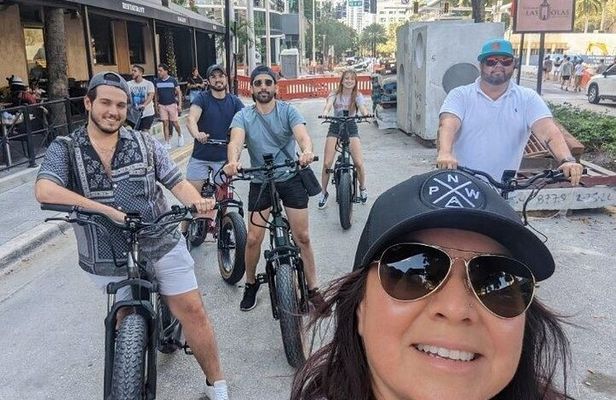 Private Electric Bike tour of Fort Lauderdale. min 2 person $300