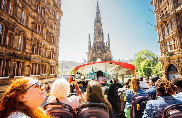 Big Bus Edinburgh Hop-On Hop-Off City and Britannia Bus Tour