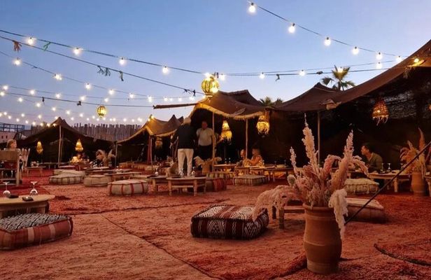 Marrakech: Magical Agafay Dinner, Music & Fire Show
