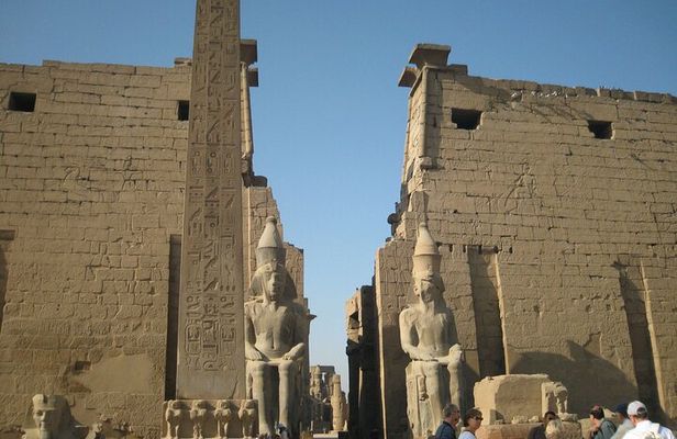 Day Trip to Luxor From Cairo By Flight, King Tut Tomb Included