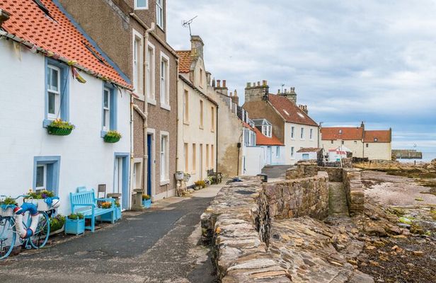 Private Car Tour in St Andrews: Medieval Coastal Heritage