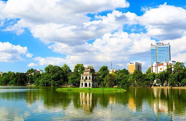 5 Day Package Northern Vietnam Tour to Hanoi Ninh Binh Halong Bay