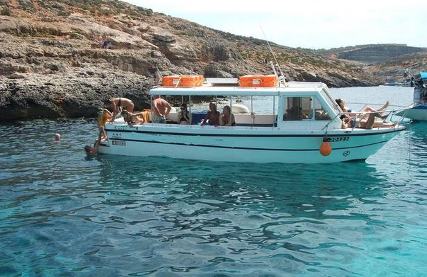 Comino and Gozo Private Boat Tour : Julie Pearl Boat