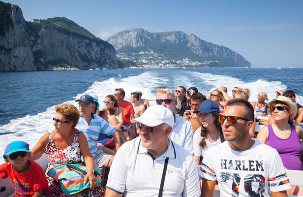 Small Group Tour from Naples to Capri Boat and Land
