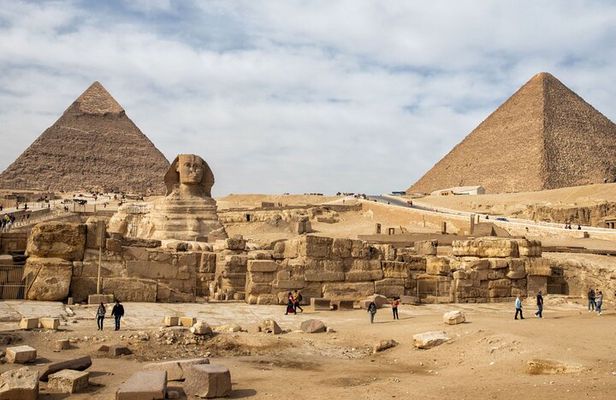 From Sharm el Sheikh: Full-Day Guided Tour to Cairo