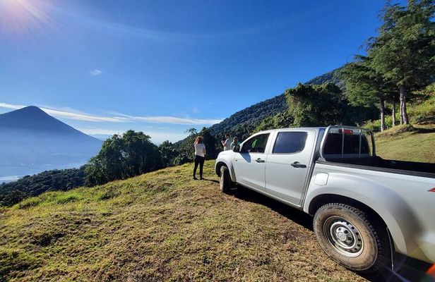 Private 2-Day 4x4 Acatenango Tour